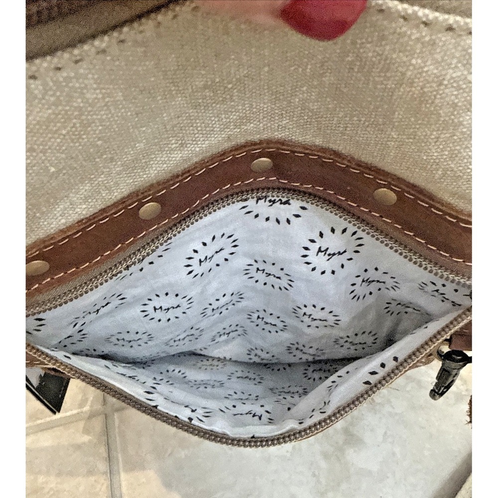 NWT Myra Upcycled Canvas Yesteryear Vintage Style Crossbody Purse Western - Picture 10 of 12